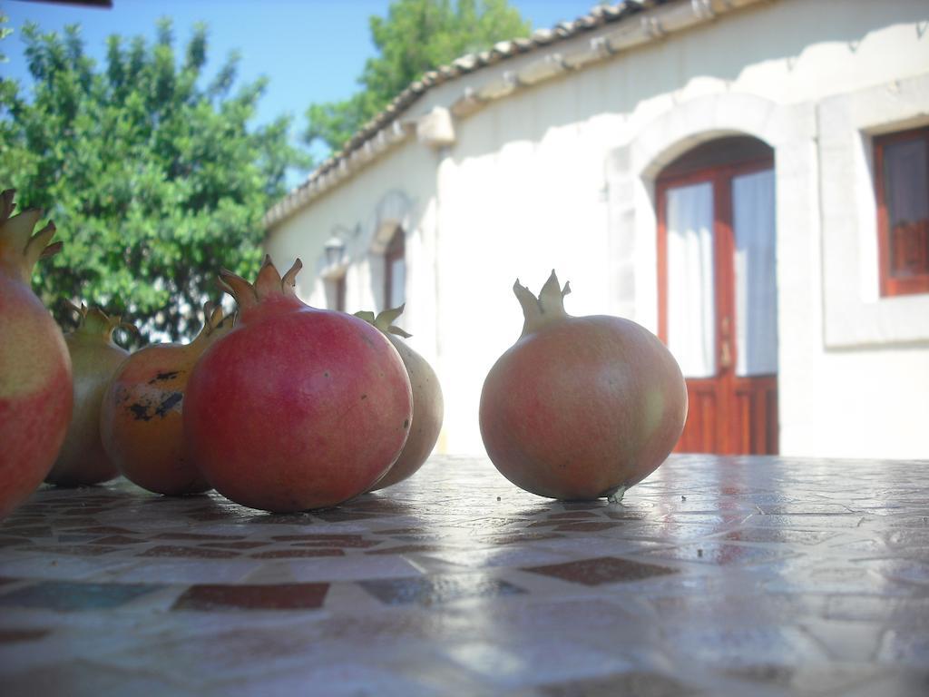 La Suma Sumalia Panzió Noto Kültér fotó
