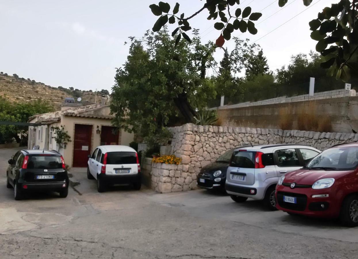La Suma Sumalia Panzió Noto Kültér fotó