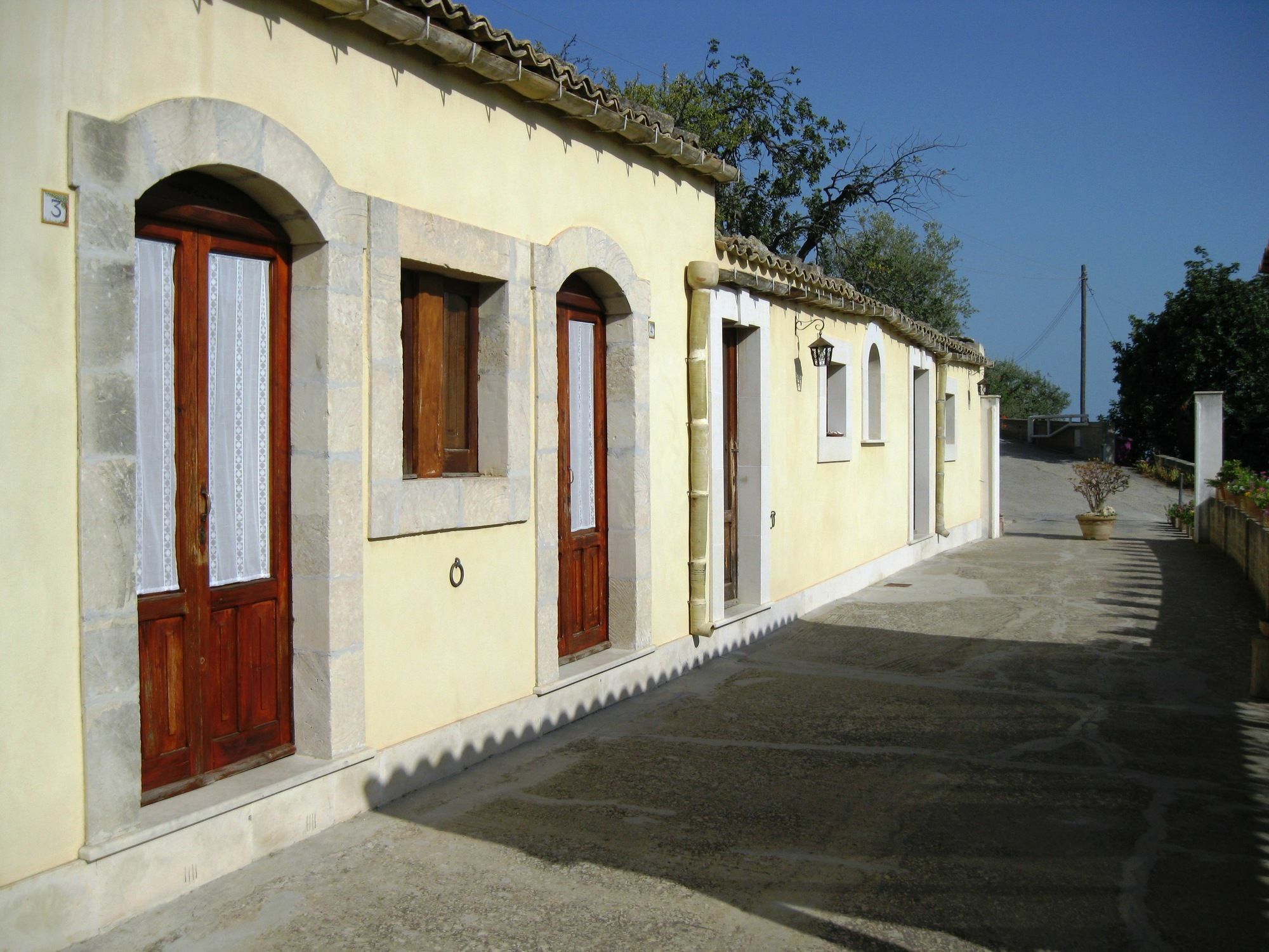 La Suma Sumalia Panzió Noto Kültér fotó